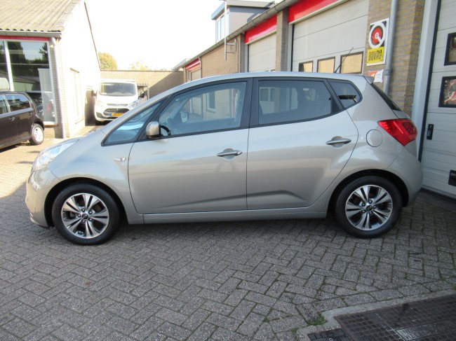 Kia Venga 1.4 CVVT DynamicPLusLine